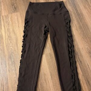 ALO Yoga Black Leggings with Side Detailing Crop